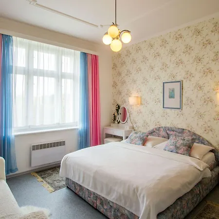 Apartahotel Ametyst 4*